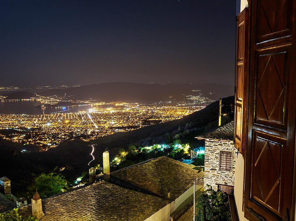 Archontiko Repana - Makrinitsa Stone Retreat Hotel Екстериор снимка